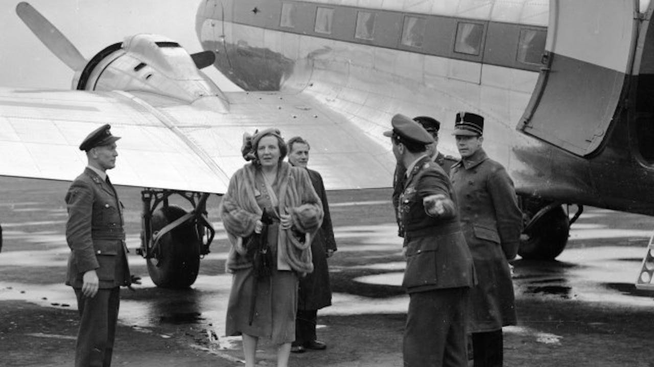 Koningin Juliana op Soesterberg in 1949