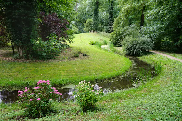 slingerende vijver Kasteelpark Loenersloot
