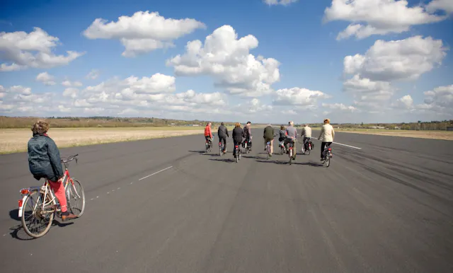 Fietsen landingsbaan Park Vliegbasis Soesterberg