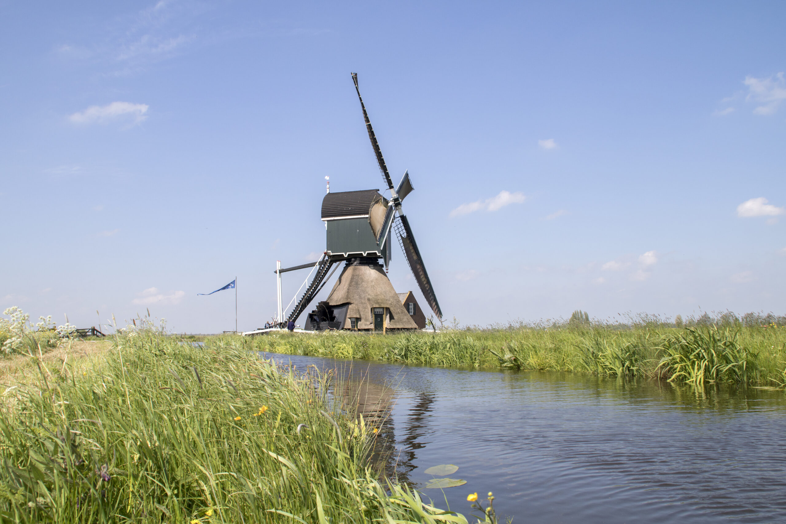 Middelste Molen met sloot