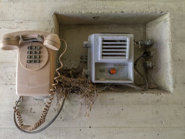Telefoon in commandobunker Park Vliegbasis Soesterberg