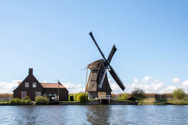 Garstenmolen aan overkant water