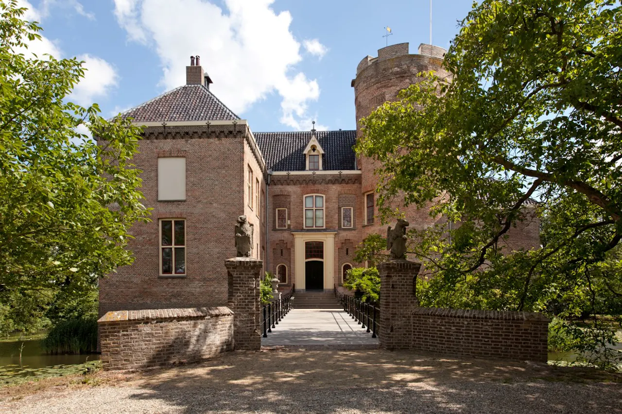 Entree Kasteel Loenersloot