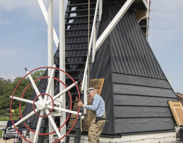 Molenaar bij Molen Buitenweg