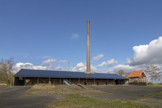 Steenfabriek Bosscherwaarden met schoorsteen