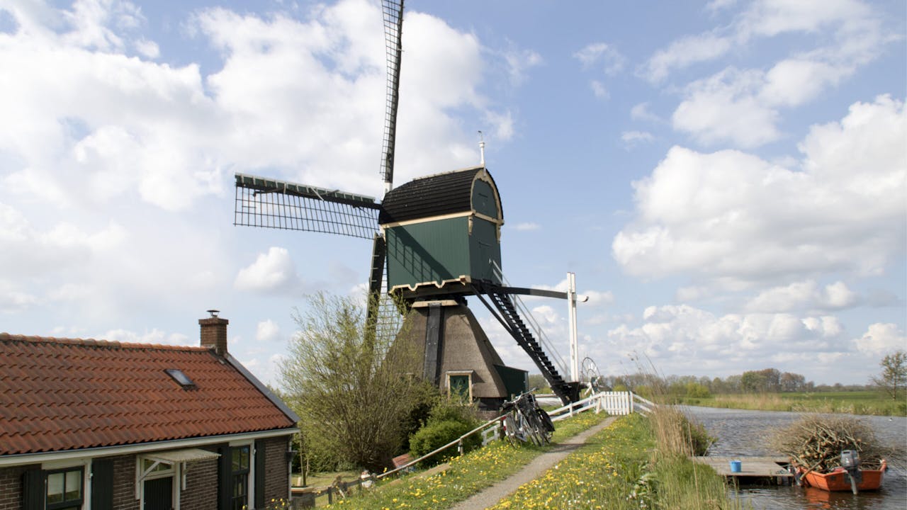 Spengense Molen buiten