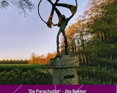beeld de parachutist Jits Bakker