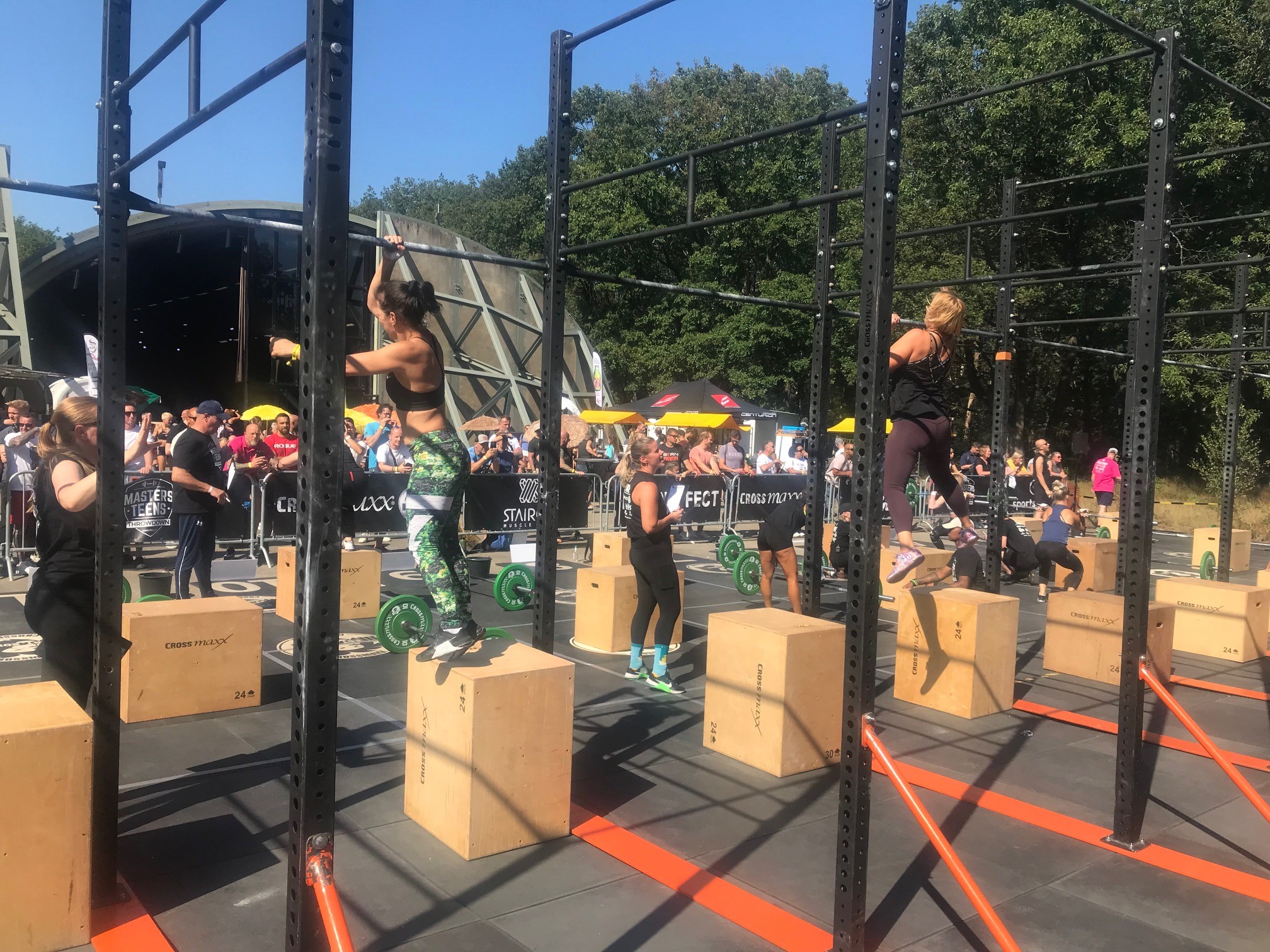 Crossfit toernooi op Park Vliegbasis Soesterberg