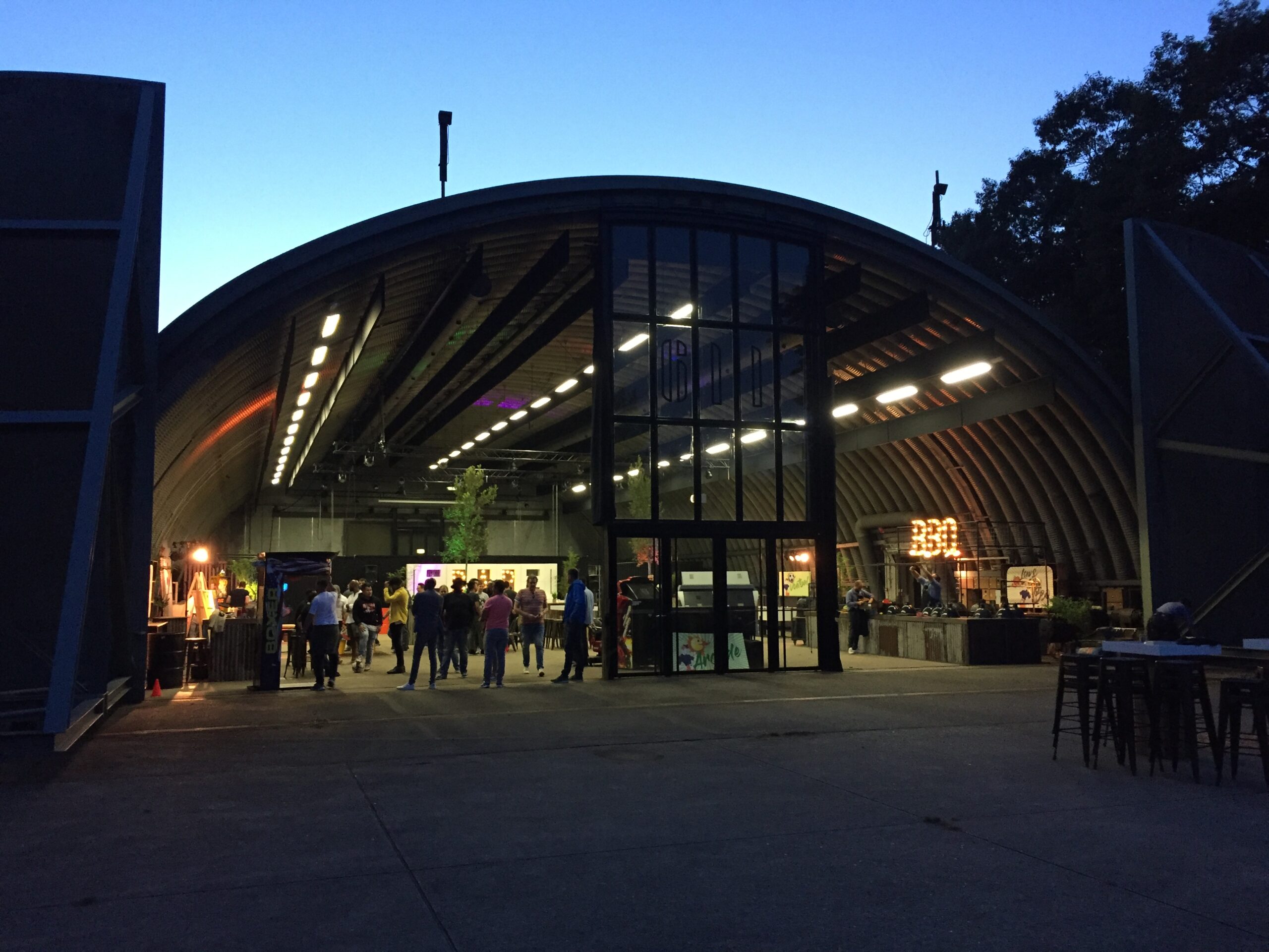 Bijeenkomst shelter 611