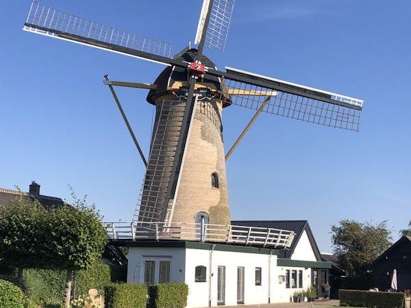 Molen Geesina vooraanzicht